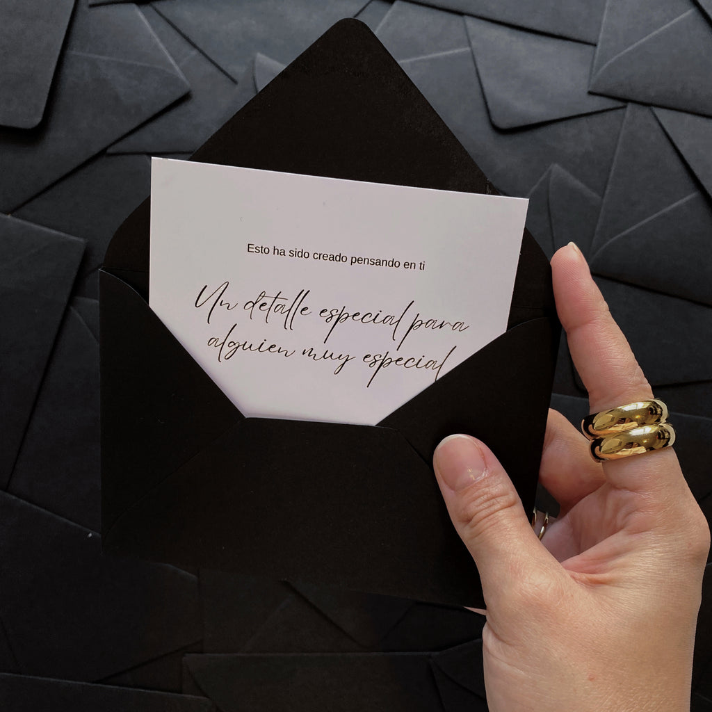 Empaque para regalo + Tarjeta